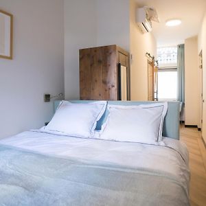 Hotspot Location, Wifi, Bed En Koffie Harmony